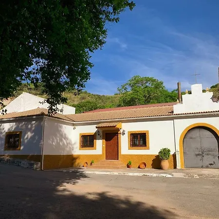 Cortijo Huertas Holiday home Huelma